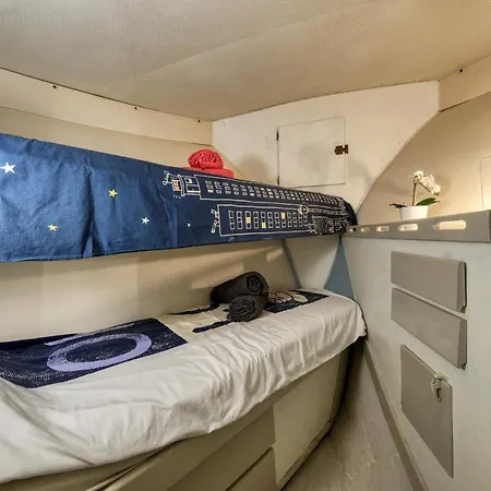 Holiday home Houseboat Isurus Quinto *