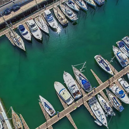Houseboat Isurus Quinto Holiday home *